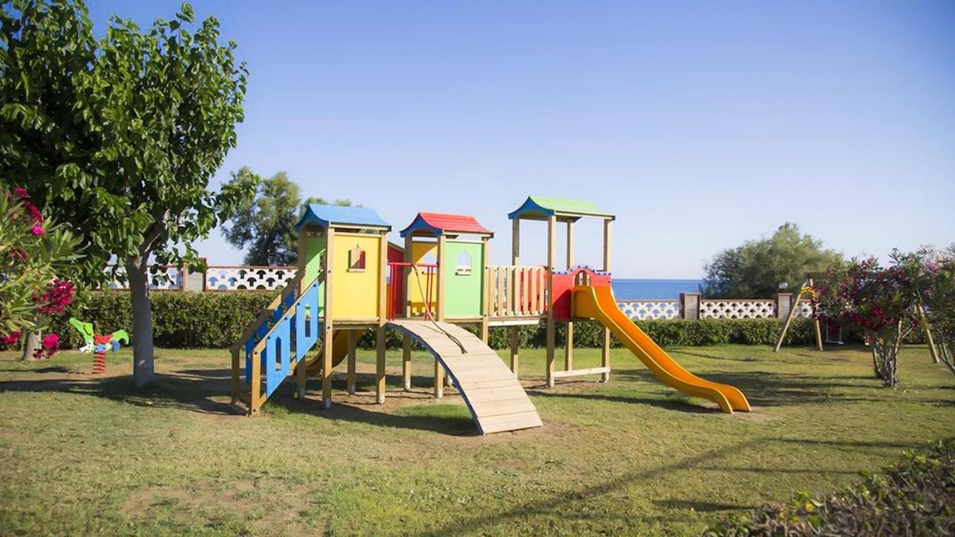 Hotel Village Paradise