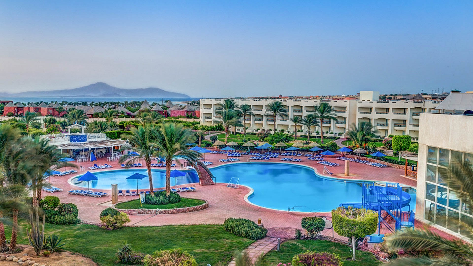 Aurora Oriental Resort