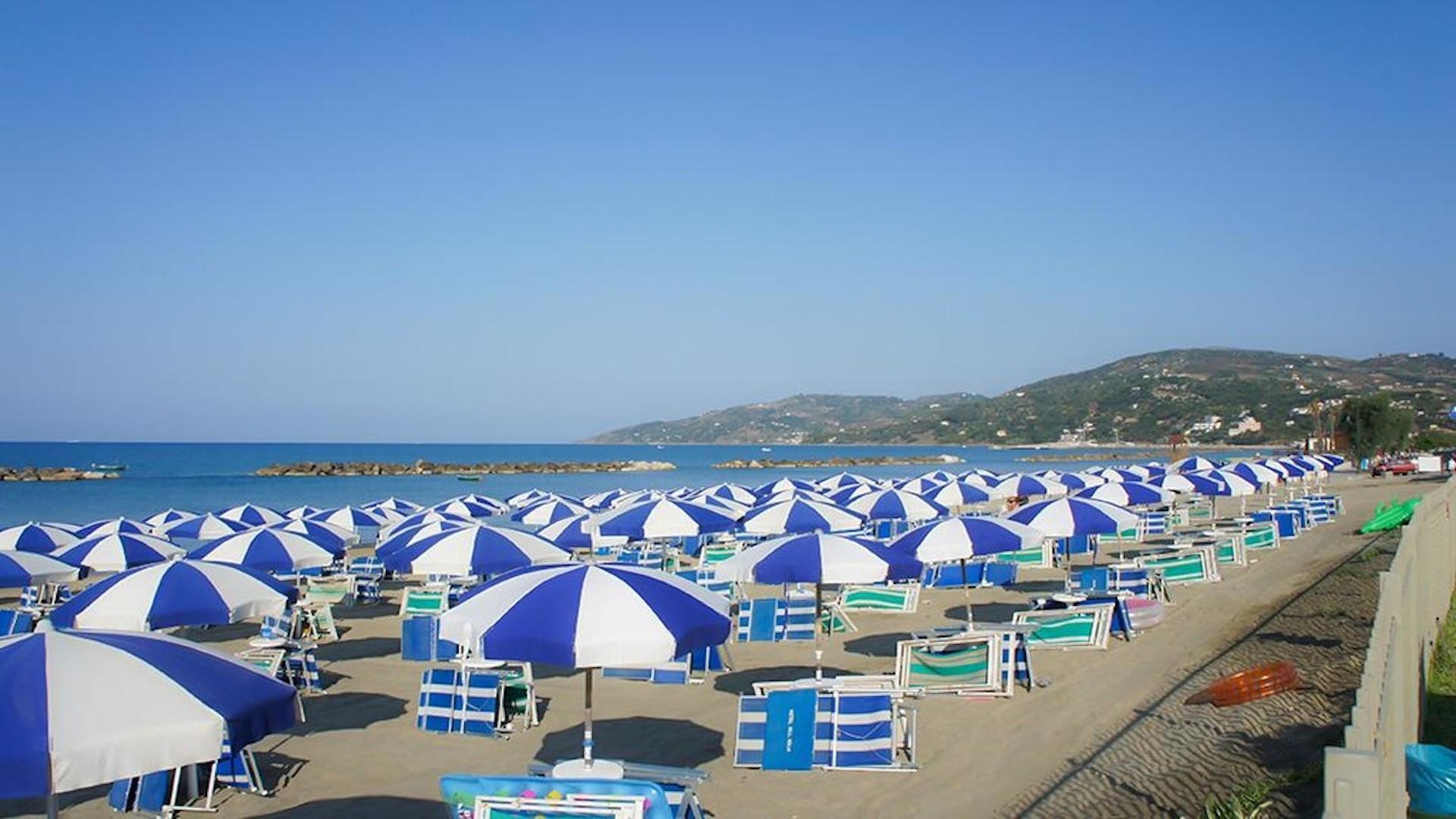 Family Village Velia