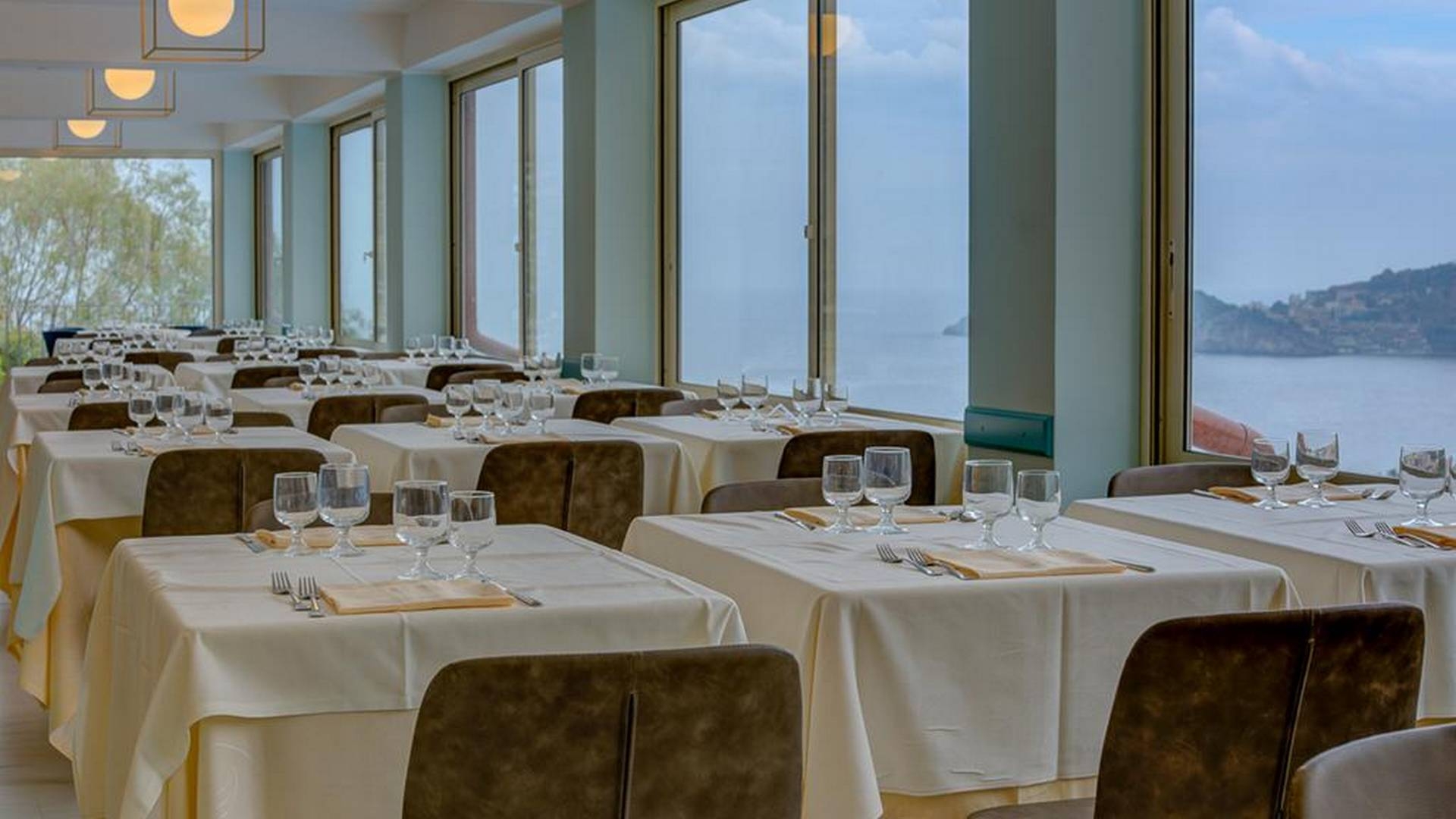 Hotel Antares