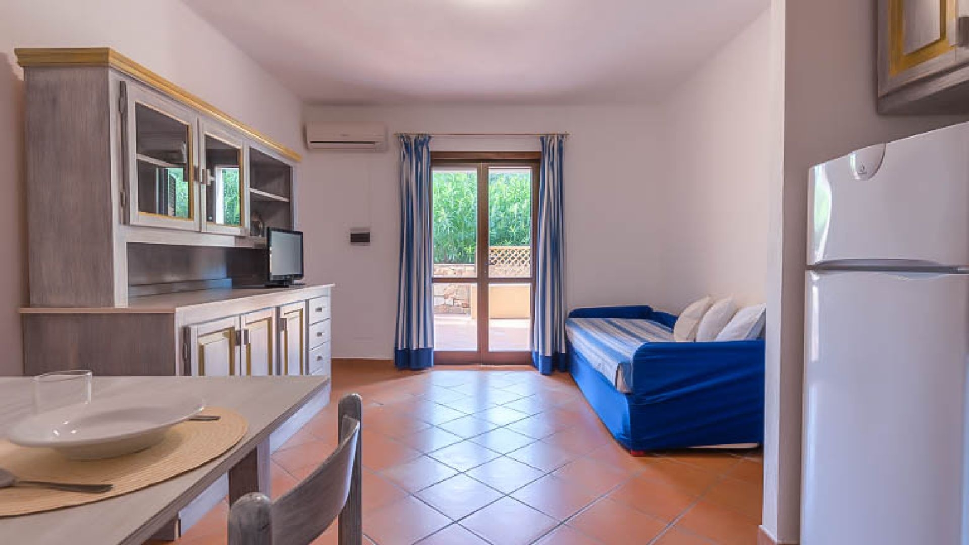 Baia De Bahas Residence