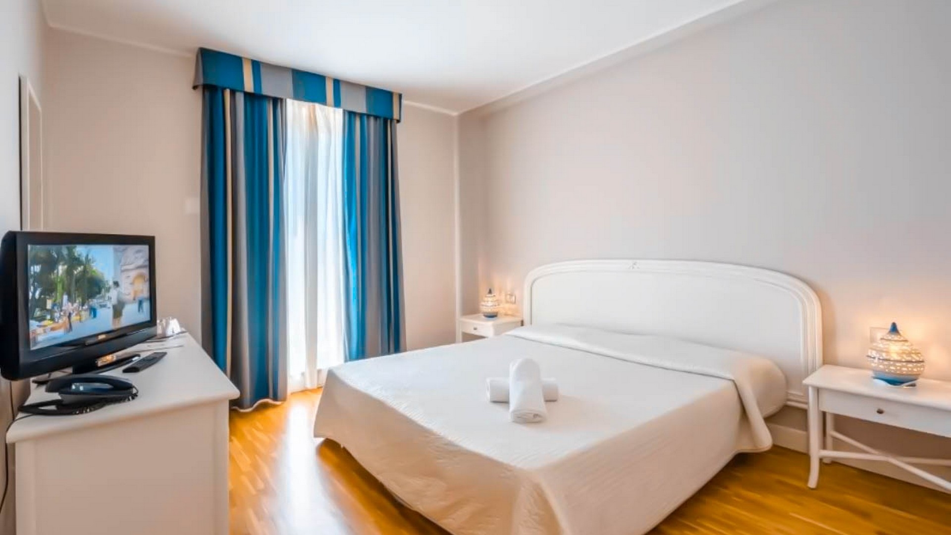 Capo Peloro Hotel