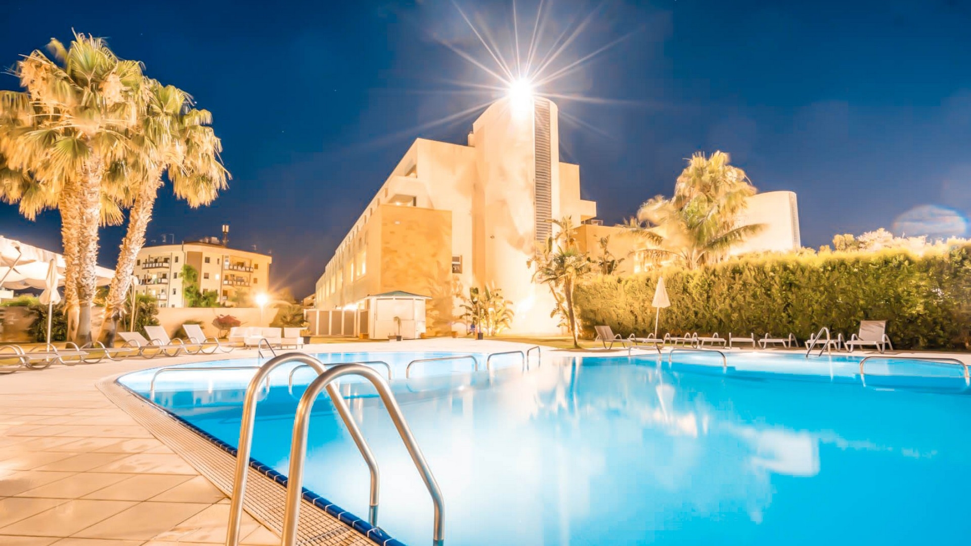 Capo Peloro Hotel