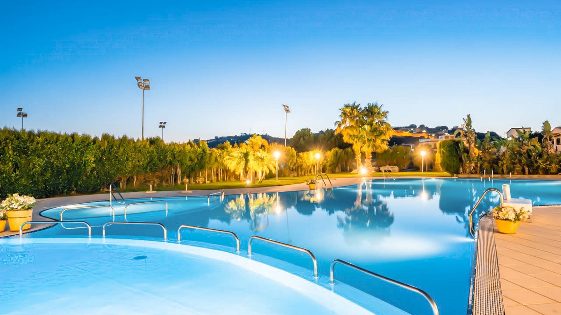 Capo Peloro Hotel