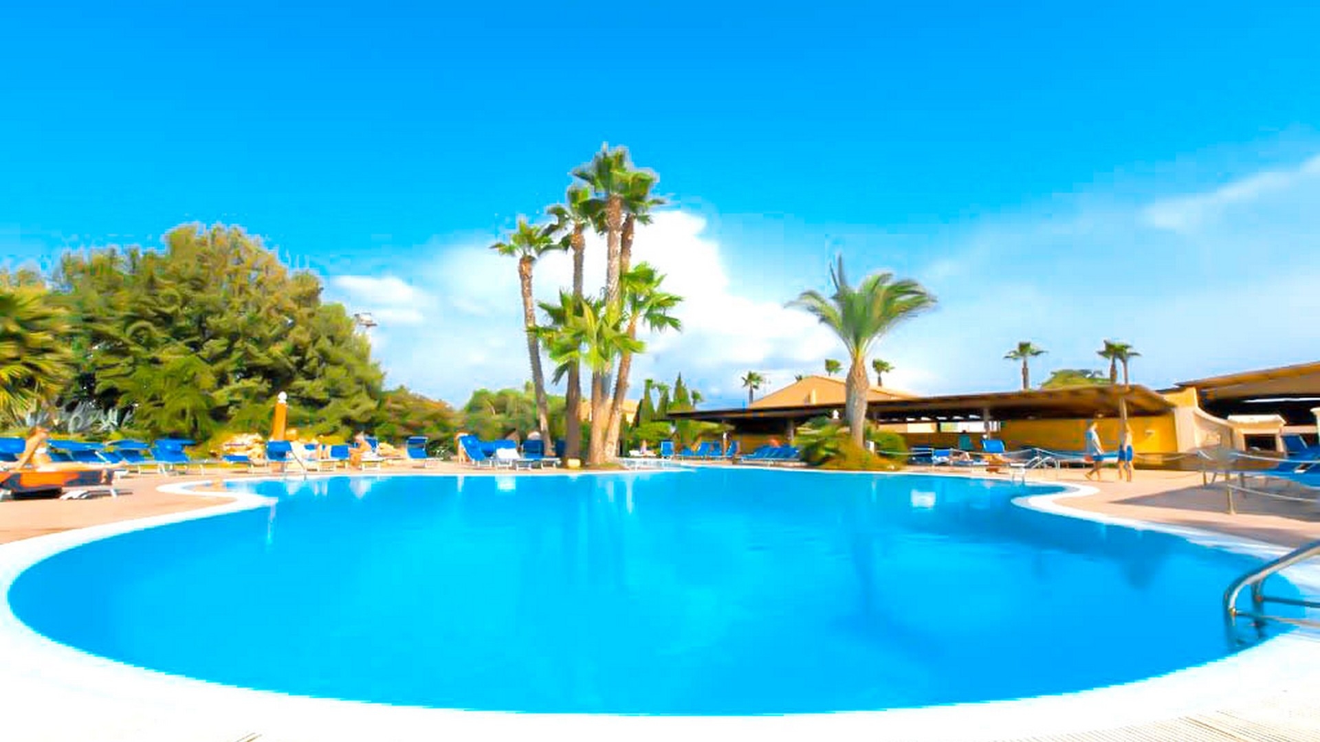 Delfino Beach Hotel
