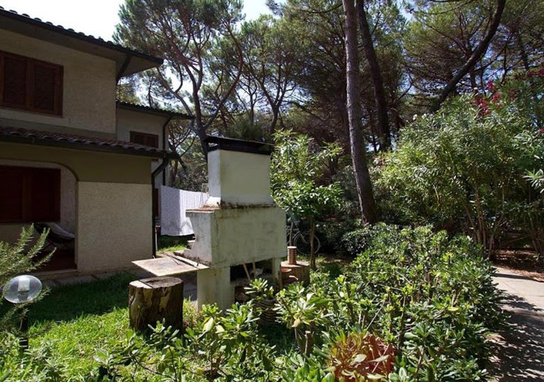Complessi Residenziali La Pineta