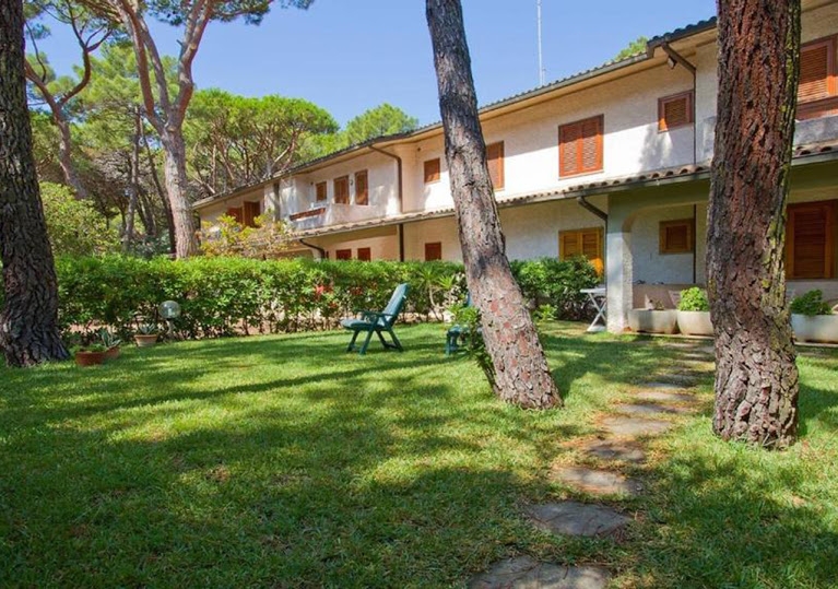 Complessi Residenziali La Pineta