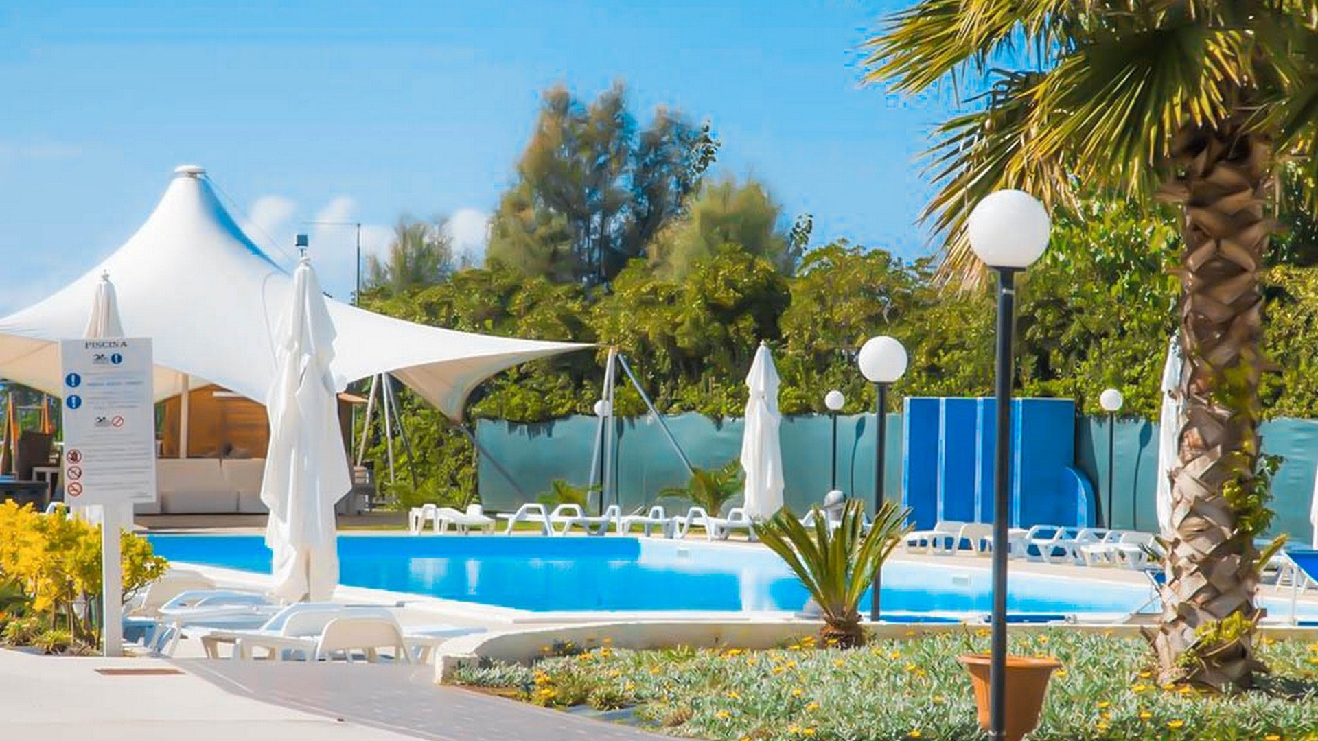 Medea Beach Resort
