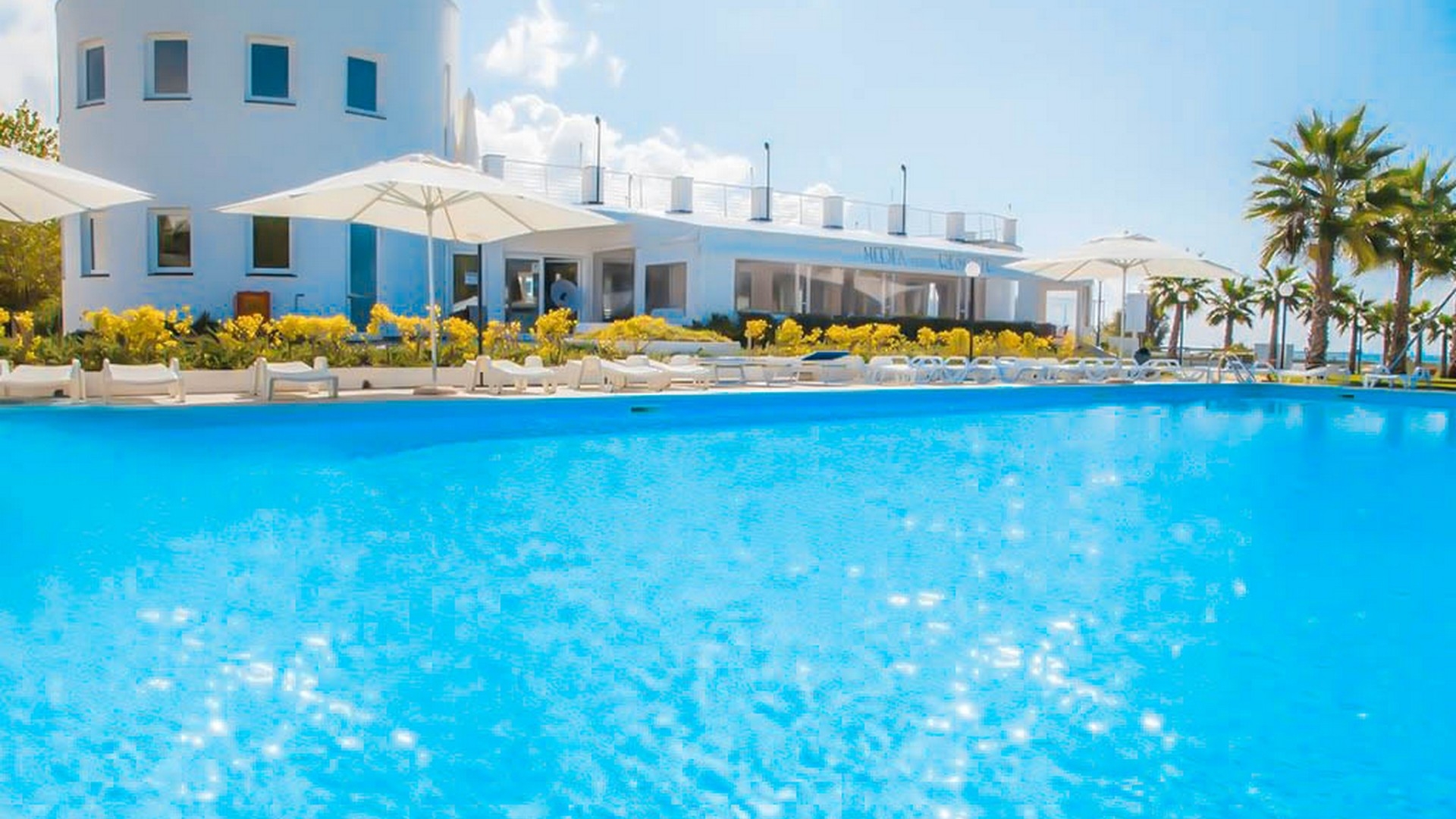 Medea Beach Resort