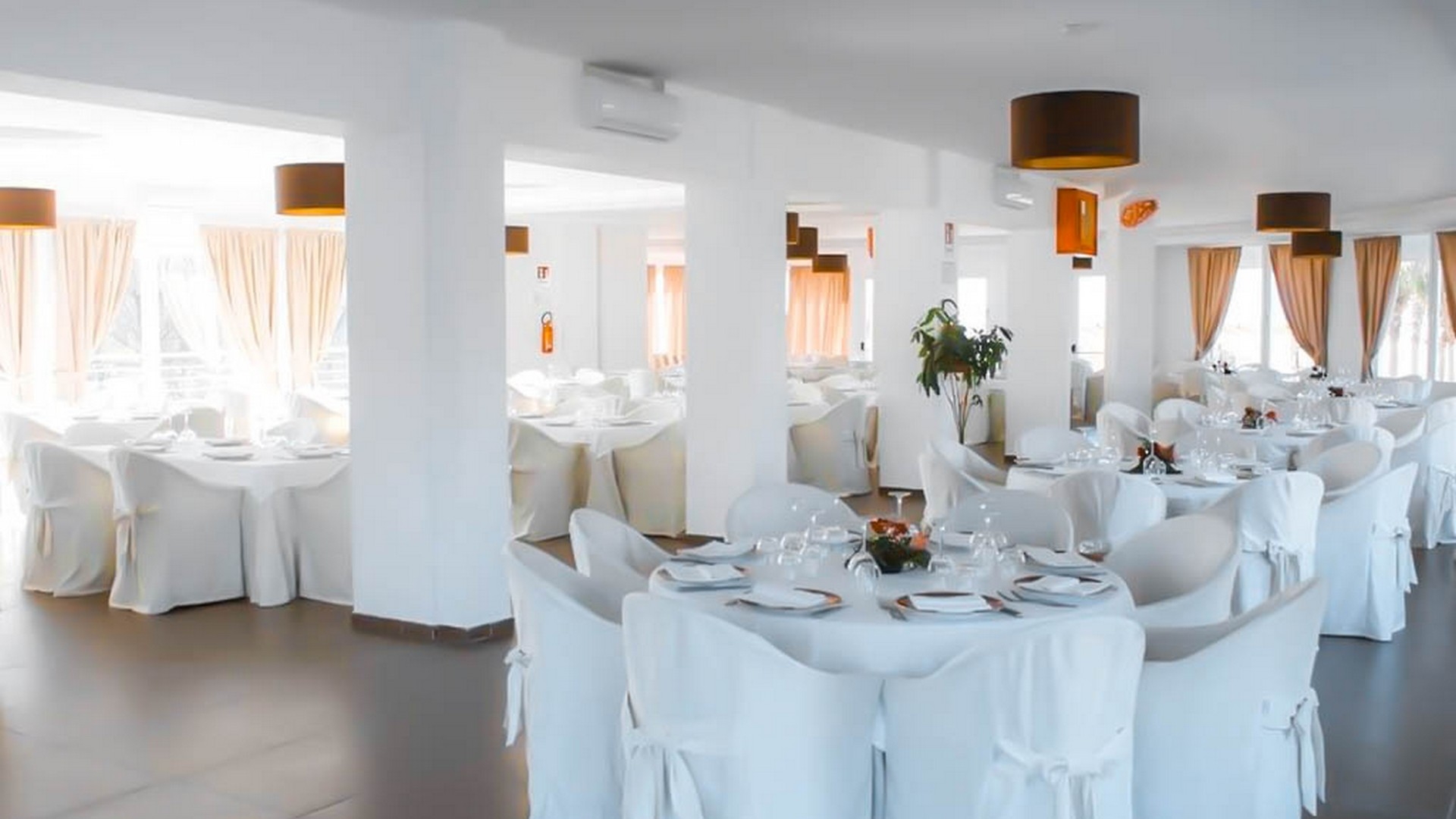 Medea Beach Resort