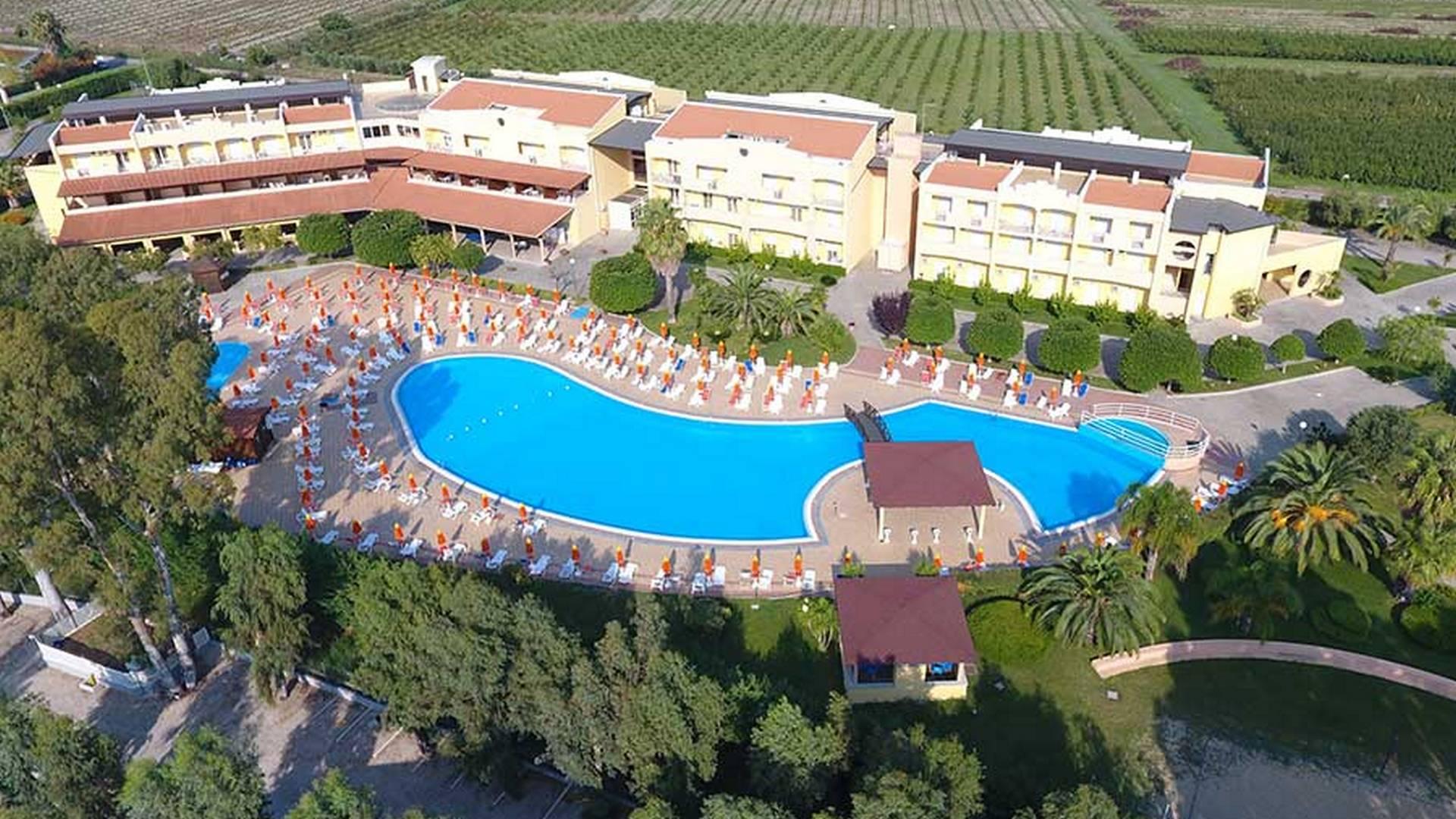 Nova Siri Village