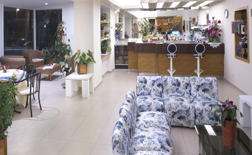 Hotel Nives - Emilia-Romagna, Riccione